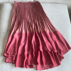 Club Monaco mauve pleated skirt